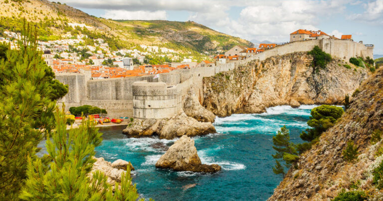 beautiful-scenery-juego-de-tronos-dubrovnik-croatia-during-daytime